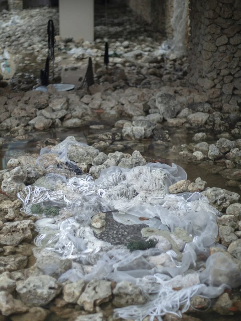 世界上的水一點都不會減少 No single drop of water diminishes in the world，温思妮 Szu-Ni Wen + 孫佳暄 Chia-Hsuan Sun，2025，Courtesy of the Artist.